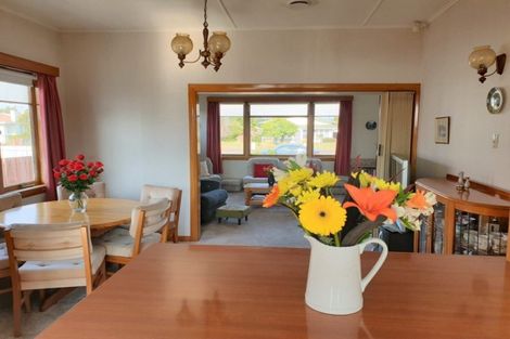 Photo of property in 21 Alma Street, Dannevirke, 4930