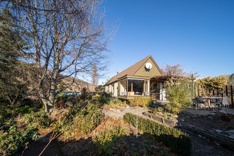 Photo of property in 2 Jedburgh Street, Roxburgh, 9500