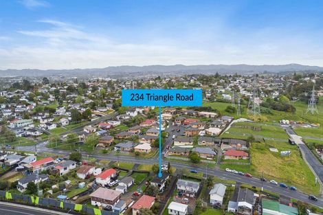 Photo of property in 234 Triangle Road, Massey, Auckland, 0614