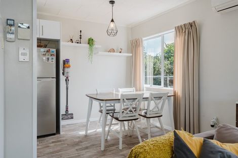 Photo of property in 4 Beadle Place, St Andrews, Hamilton, 3200