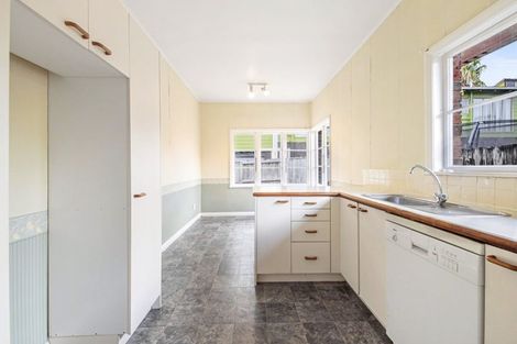 Photo of property in 1/48 Seabrook Avenue, New Lynn, Auckland, 0600