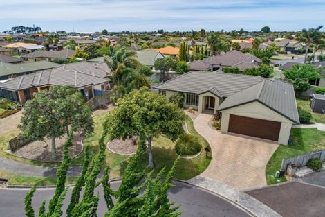 Photo of property in 25 Carribean Place, Papamoa Beach, Papamoa, 3118