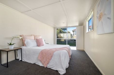 Photo of property in 6 Porikapa Road, Owhata, Rotorua, 3010