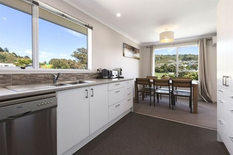 Photo of property in 8 Ensign Lane, Whitby, Porirua, 5024