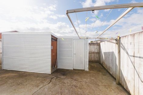 Photo of property in 1b Carthew Street, Feilding, 4702