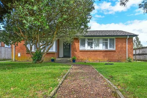 Photo of property in 22 Mayflower Close, Mangere East, Auckland, 2024