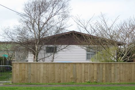 Photo of property in 64 Domett Street, Waitara, 4320