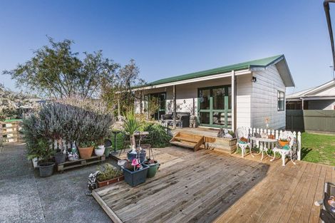 Photo of property in 5 Laws Place, Pirimai, Napier, 4112