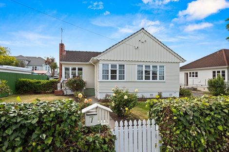 Photo of property in 1 Richmond Street, Blenheim, 7201