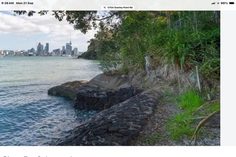 Photo of property in 1/15a Stanley Point Road, Stanley Point, Auckland, 0624