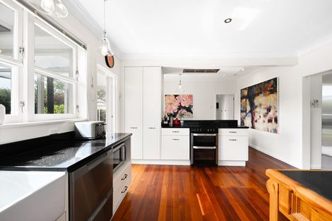 Photo of property in 168 Victoria Street, Cambridge, 3434