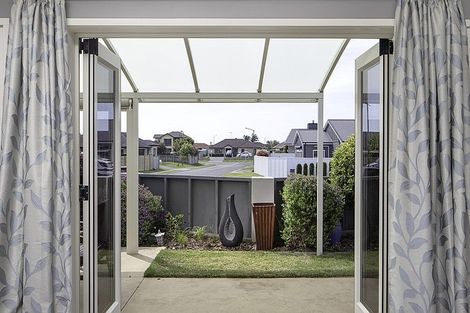 Photo of property in 1/18 The Glade, Papamoa Beach, Papamoa, 3118