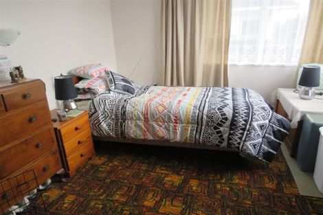 Photo of property in 37 Power Street, Levin, 5510