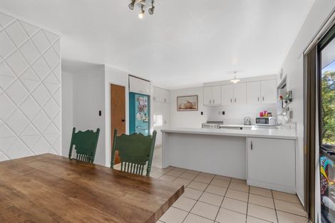 Photo of property in 11 Dunton Drive, Welcome Bay, Tauranga, 3112