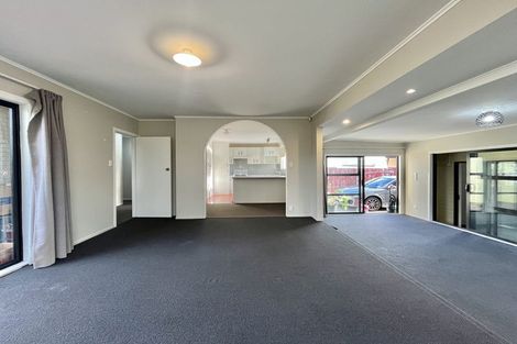 Photo of property in 12 Deas Place, Otahuhu, Auckland, 1062