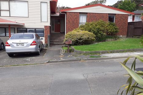 Photo of property in 4 Ballina Drive, Churton Park, Wellington, 6037