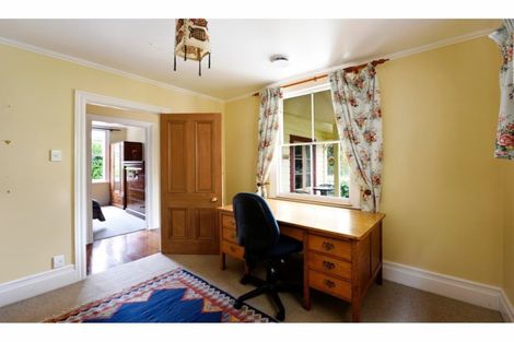 Photo of property in 143 Tasman Street, Nelson, 7010