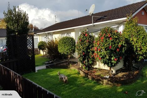 Photo of property in 1/5 Grove Road, Papakura, 2110