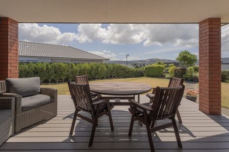 Photo of property in 6 Roseberry Place, Whitianga, 3510