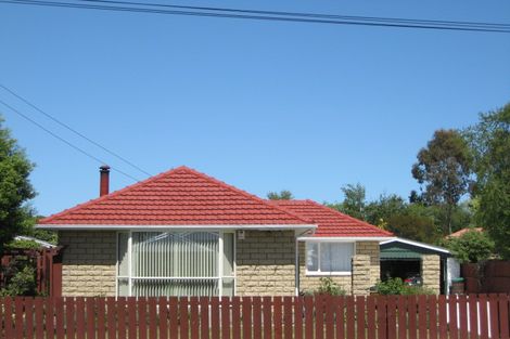 Photo of property in 90 Farquhars Road, Redwood, Christchurch, 8051