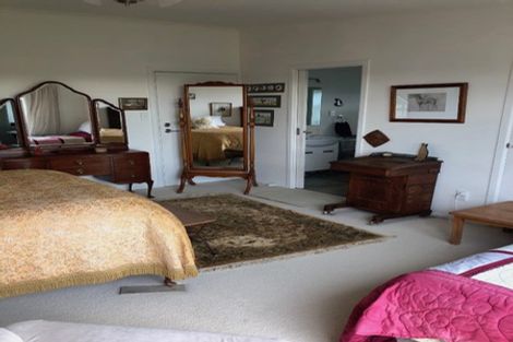 Photo of property in 737 State Highway 1, Te Horo, Otaki, 5581