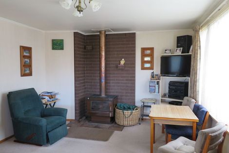 Photo of property in 21 Perth Street, South Hill, Oamaru, 9400