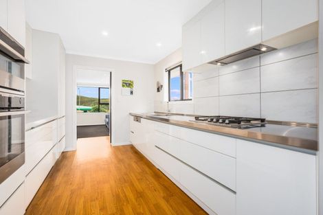 Photo of property in 3/84 Mana Esplanade, Paremata, Porirua, 5026