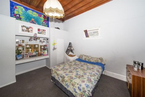 Photo of property in 25 Milmoe Street, Hawera, 4610