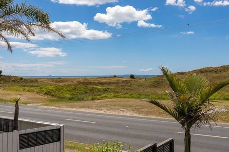 Photo of property in 960a Papamoa Beach Road, Papamoa Beach, Papamoa, 3118