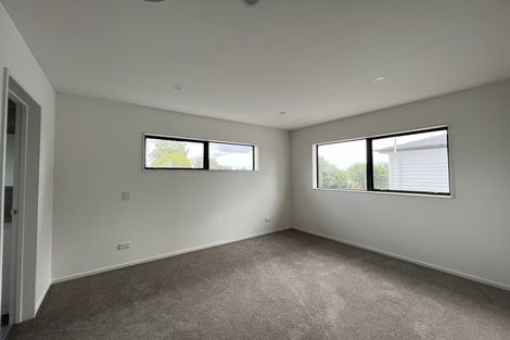 Photo of property in 30b Durham Street, Te Atatu Peninsula, Auckland, 0610