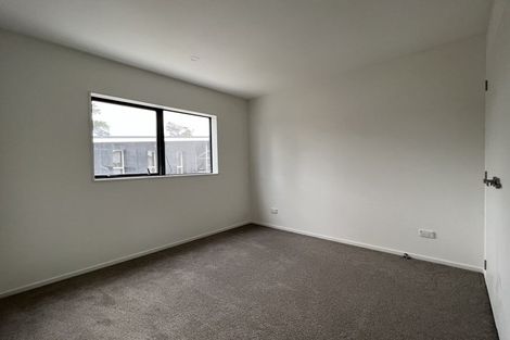 Photo of property in 30b Durham Street, Te Atatu Peninsula, Auckland, 0610