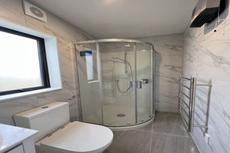 Photo of property in 30b Durham Street, Te Atatu Peninsula, Auckland, 0610