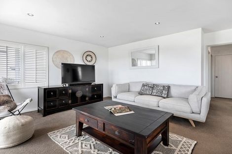 Photo of property in 960a Papamoa Beach Road, Papamoa Beach, Papamoa, 3118