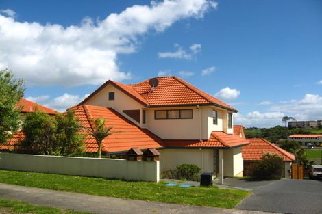 Photo of property in 36 Parkwood Crescent, Gulf Harbour, Whangaparaoa, 0930