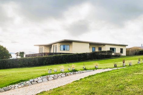 Photo of property in 33 Ruataniwha Drive, Collingwood, 7073