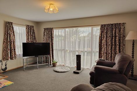 Photo of property in 21 Montrose Avenue, Culverden, 7392