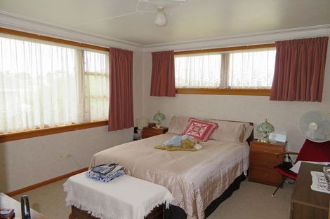 Photo of property in 21 Perth Street, South Hill, Oamaru, 9400