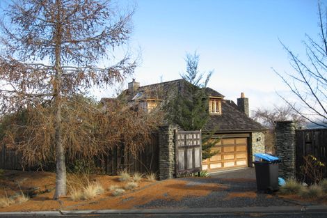 Photo of property in 50 Edinburgh Drive, Queenstown, 9300
