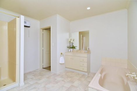 Photo of property in 43 West Belt, Rangiora, 7400