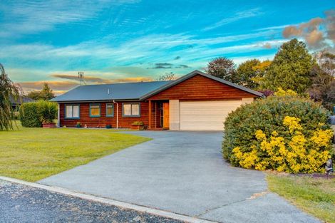 Photo of property in 2/102 Herbert Street, Kihikihi, Te Awamutu, 3800