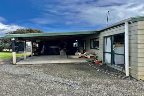 Photo of property in 9 Ahipara Road, Ahipara, Kaitaia, 0481
