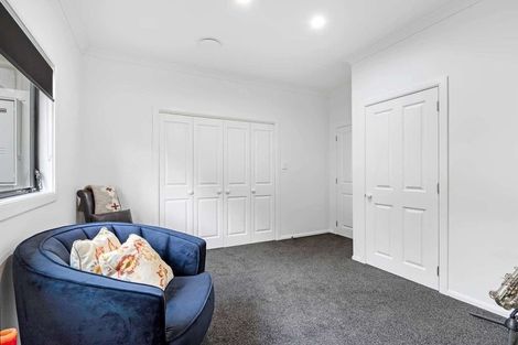 Photo of property in 1 Shakespeare Road, Bastia Hill, Whanganui, 4500