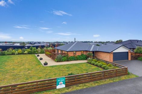 Photo of property in 2/3 Loe Place, Amberley, 7410