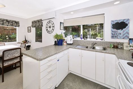 Photo of property in 14 Muir Place, Te Puke, 3119
