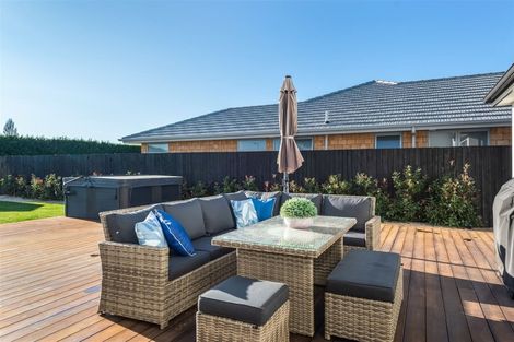 Photo of property in 46 Luxembourg Crescent, Halswell, Christchurch, 8025