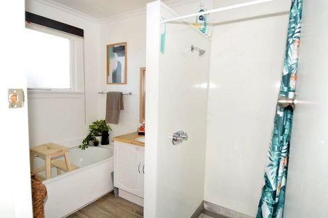 Photo of property in 72a Edinburgh Crescent, Waikiwi, Invercargill, 9810