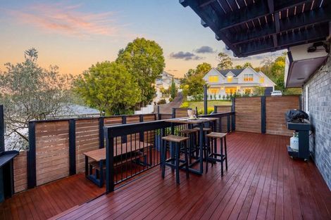 Photo of property in 86 Crestview Place, Browns Bay, Auckland, 0630
