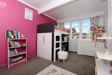 Photo of property in 92 Dinsdale Road, Dinsdale, Hamilton, 3204