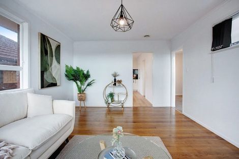 Photo of property in 52 Hall Avenue, Mangere, Auckland, 2022