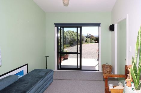 Photo of property in 137 Lees Pakaraka Road, Te Ore Ore, Masterton, 5886